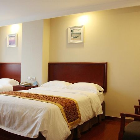 Greentree Inn Shandong Qingdao Development District Sdust Express Hotel Εξωτερικό φωτογραφία
