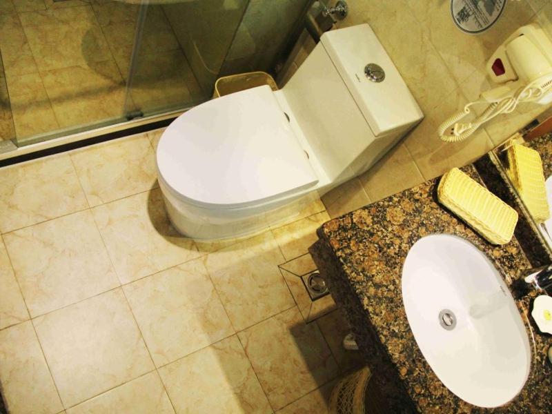 Greentree Inn Shandong Qingdao Development District Sdust Express Hotel Εξωτερικό φωτογραφία