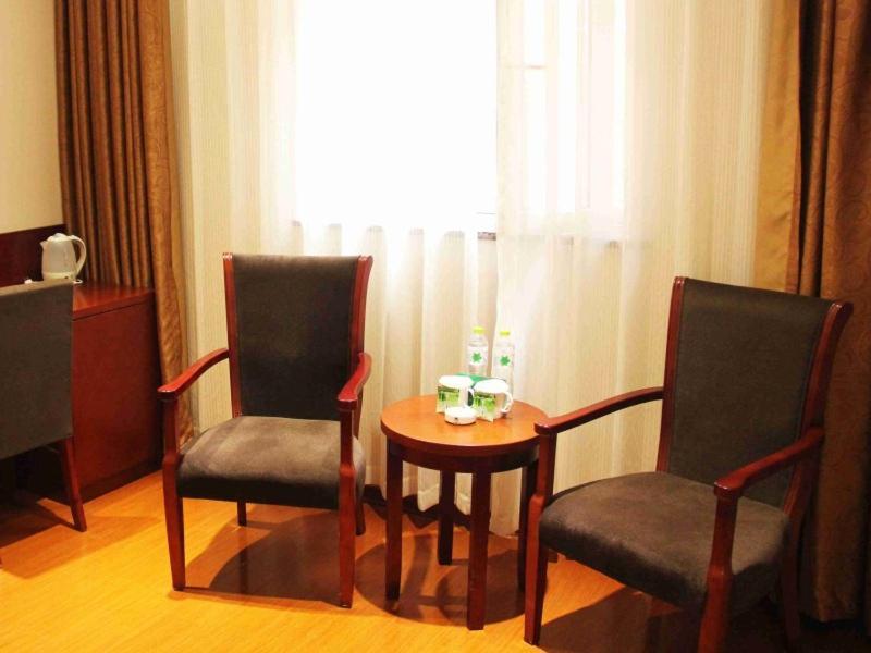 Greentree Inn Shandong Qingdao Development District Sdust Express Hotel Εξωτερικό φωτογραφία
