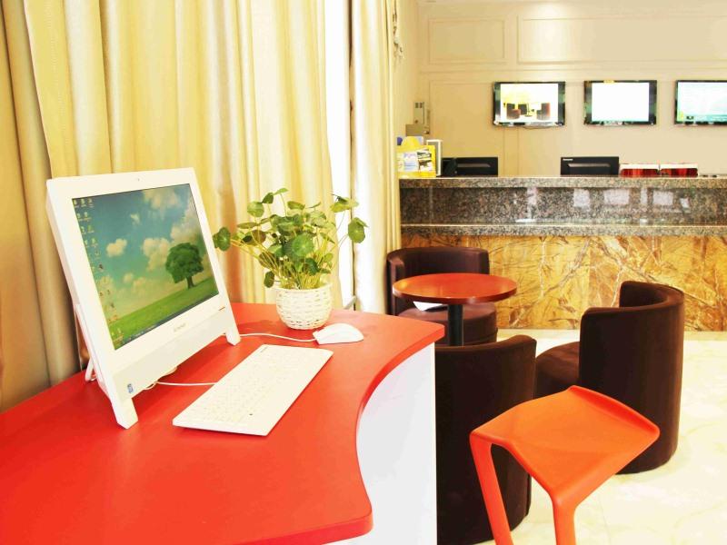Greentree Inn Shandong Qingdao Development District Sdust Express Hotel Εξωτερικό φωτογραφία