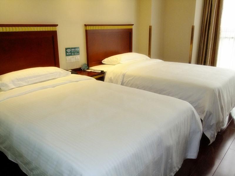 Greentree Inn Shandong Qingdao Development District Sdust Express Hotel Εξωτερικό φωτογραφία