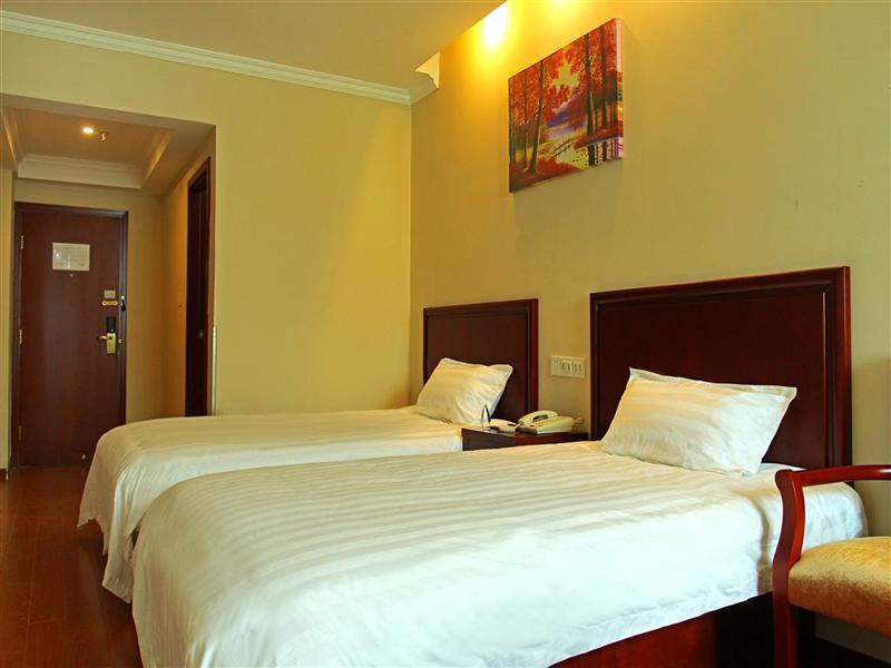 Greentree Inn Shandong Qingdao Development District Sdust Express Hotel Εξωτερικό φωτογραφία