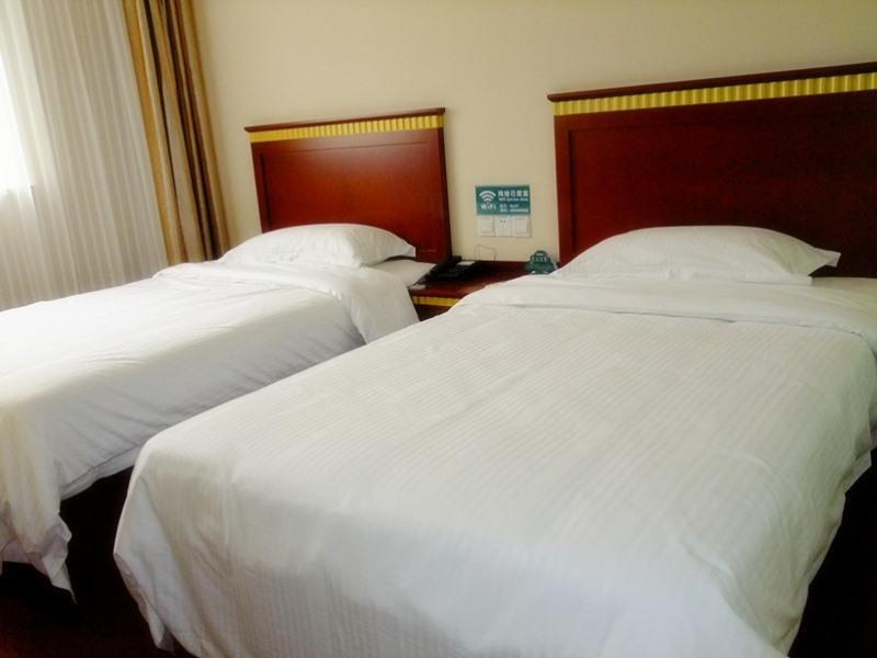 Greentree Inn Shandong Qingdao Development District Sdust Express Hotel Εξωτερικό φωτογραφία