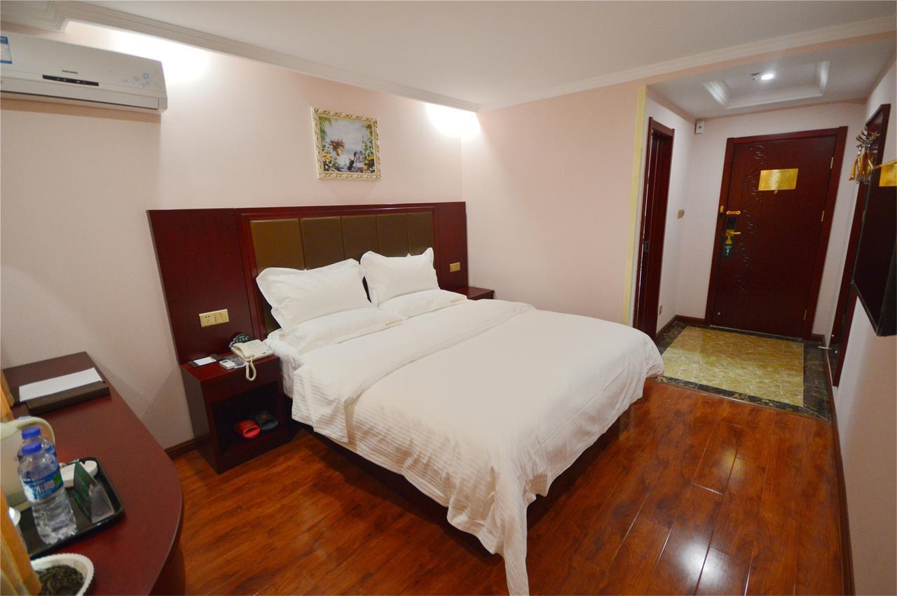 Greentree Inn Shandong Qingdao Development District Sdust Express Hotel Εξωτερικό φωτογραφία