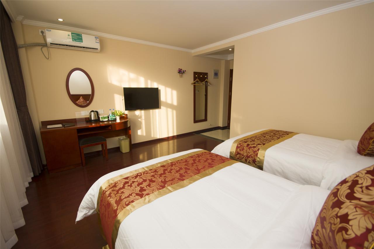 Greentree Inn Shandong Qingdao Development District Sdust Express Hotel Εξωτερικό φωτογραφία