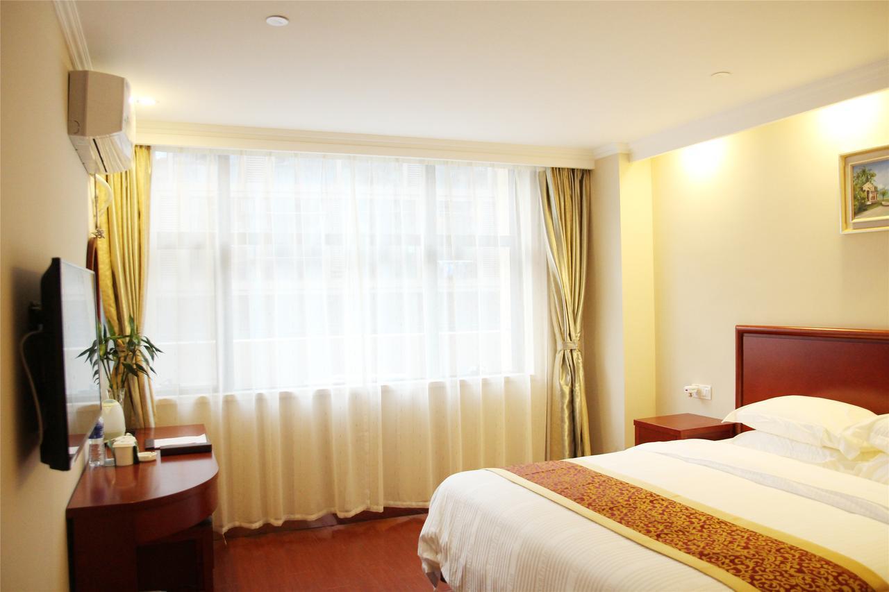 Greentree Inn Shandong Qingdao Development District Sdust Express Hotel Εξωτερικό φωτογραφία