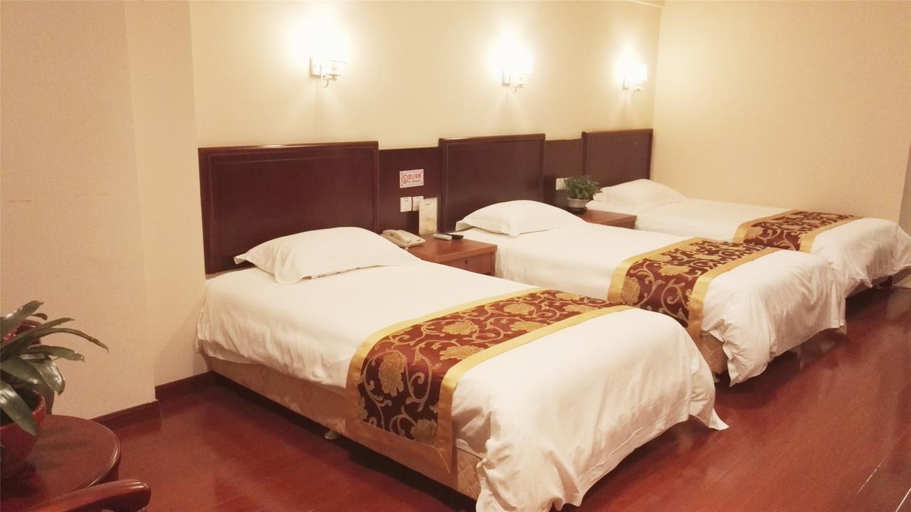 Greentree Inn Shandong Qingdao Development District Sdust Express Hotel Εξωτερικό φωτογραφία