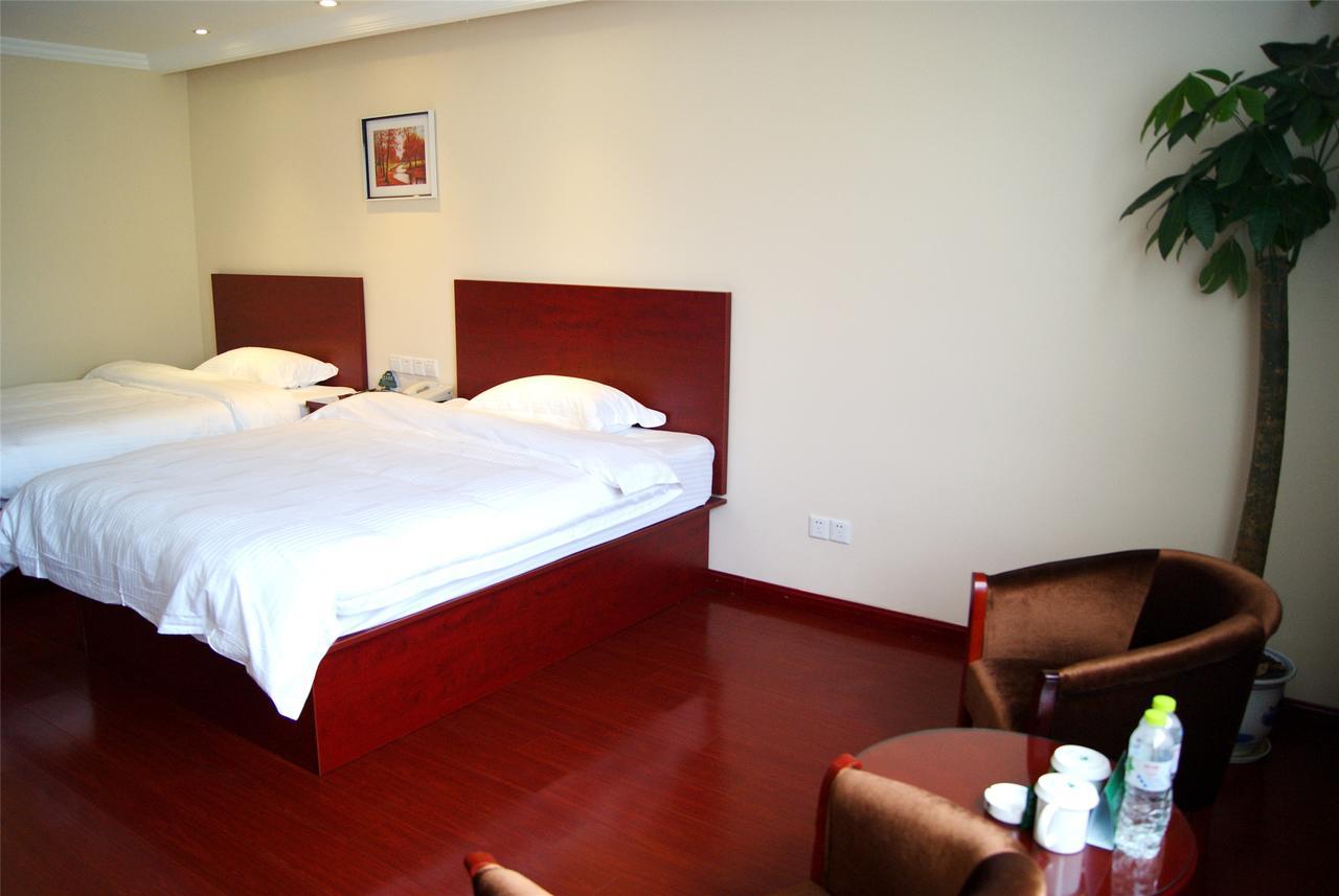 Greentree Inn Shandong Qingdao Development District Sdust Express Hotel Εξωτερικό φωτογραφία